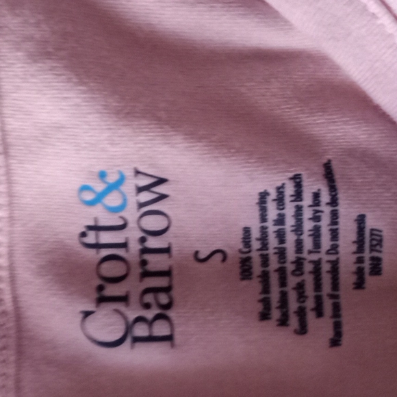 Croft and Barrow small peach long sleeve top - Picture 4 of 4